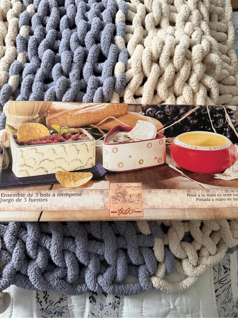 jcpenney Ceramic Trio Dip Serving Bowls in Cream, Red and Tan